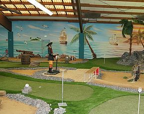 Indoor Abenteuergolf - in Koblenz-Gondorf